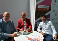 Jos Looije visiting Pete van Os and Louis Golaz with Red Horticulture
